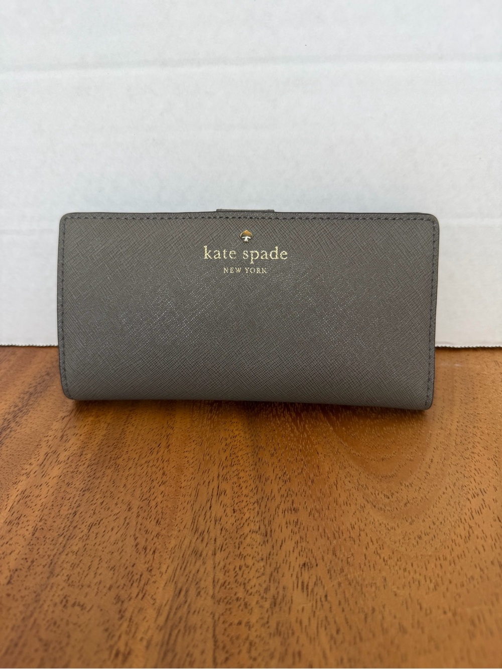 Kate Spade Gray Saffiano Leather Stacy Bifold Wallet